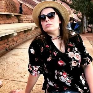 Meet your Posher, Christine